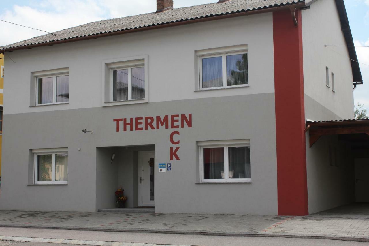 Appartementhaus Thermeneck Лаа ан дер Тая Екстериор снимка